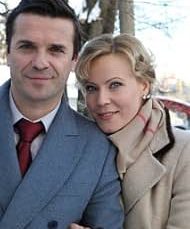 MV5BYzBhYzEzZWMtYTVkNy00ZjJiLWIzM2UtODE4NTBiMGRlNmUyXkEyXkFqcGc@._V1_QL75_UY281_CR92,0,190,281_